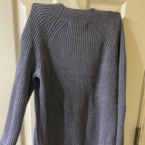 Gray ribbed mock turtleneck sweater. - Picture 2 of 4